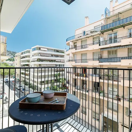 2 Pièces Lumineux Quartier Du Port *