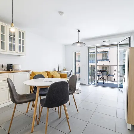 2 Pièces Lumineux Quartier Du Port Nizza