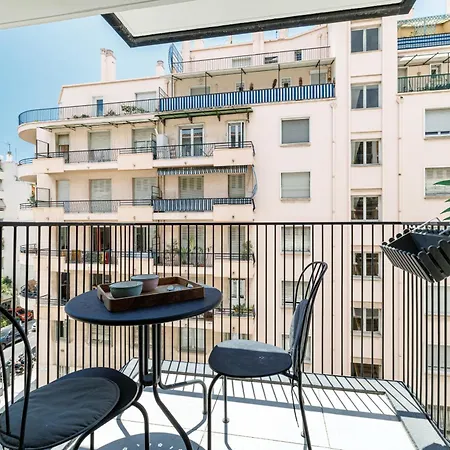 2 Pieces Lumineux Quartier Du Port Apartment Nice