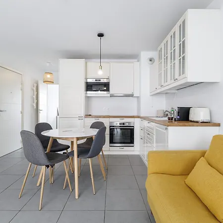 2 Pieces Lumineux Quartier Du Port Apartmán Nice